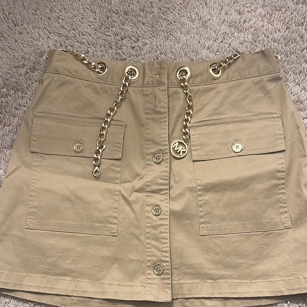 Michael Kors Beige Skirt with Gold Accents